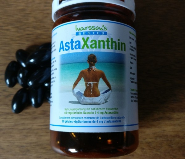 Astaxanthin_Ivarssons_Bestes_Haematococcus_pluvialis_Alge_hochkonzentrierte_Antioxidantien_60_vegane_Kapseln_1.jpg